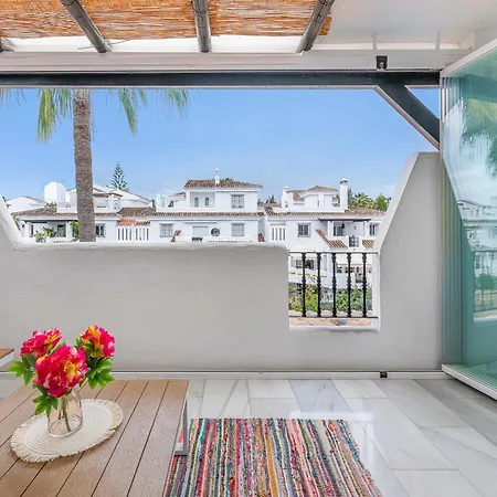Atico Naranjos Marbella