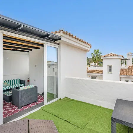 Apartamento Atico Naranjos