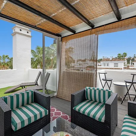 Apartamento Atico Naranjos