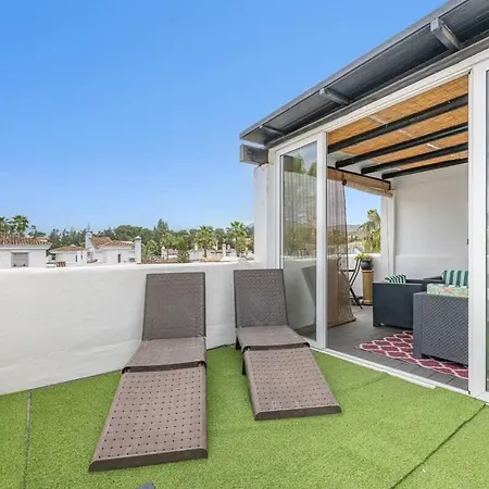 Apartman Atico Duplex Naranjos By Dolmengroup Marbella